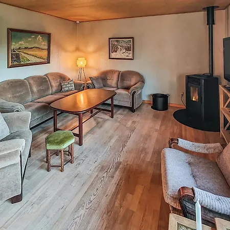 3 Bedroom Beautiful In