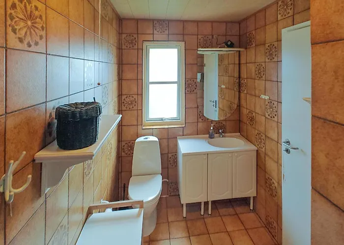 3 Bedroom Beautiful In Hjorring *